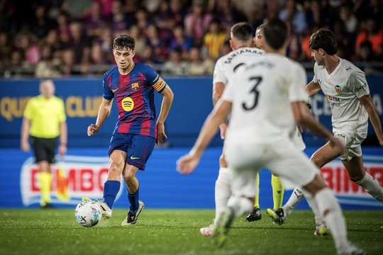 Barcelona thắng hủy diệt Valencia 6-0, khẳng định sức mạnh tại LaLiga