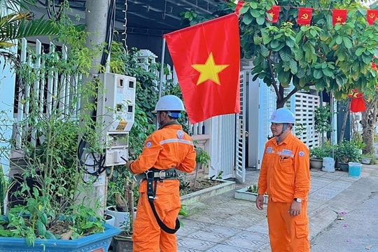 EVNNPC: Gần 1.000 ca trực 24/24h đảm bảo điện an toàn, liên tục trong dịp nghỉ Lễ Quốc khánh