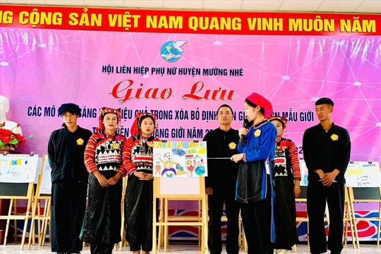 Phụ nữ Điện Biên thay đổi "nếp nghĩ, cách làm" từ Dự án 8