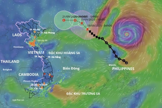Cơn bão Ragasa rất mạnh hướng vào Biển Đông, có thể ảnh hưởng đến nước ta