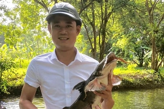 Thanh niên dân tộc Mường thành công nhờ nuôi thử nghiệm được giống cá quý