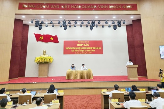 440 đại biểu chính thức tham dự Đại hội đại biểu Đảng bộ tỉnh Lào Cai lần thứ I