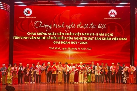 Tôn vinh 200 văn nghệ sĩ sân khấu Việt Nam tiêu biểu