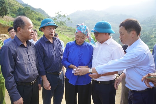 3 người thương vong khi tháo dỡ nhà ở Sín Chéng