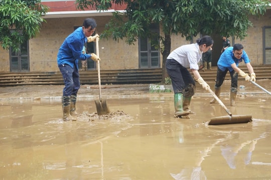 Lào Cai cho học sinh nghỉ học tránh cơn bão số 11