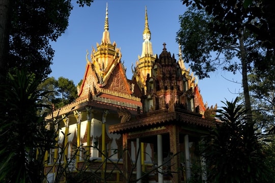 Prasat Kong - Ngôi chùa cổ nhất miền Tây