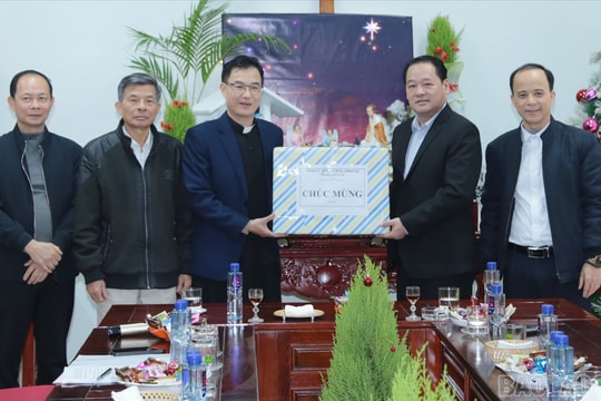 Phân cấp quản lý trong lĩnh vực tín ngưỡng, tôn giáo trên địa bàn tỉnh Lào Cai