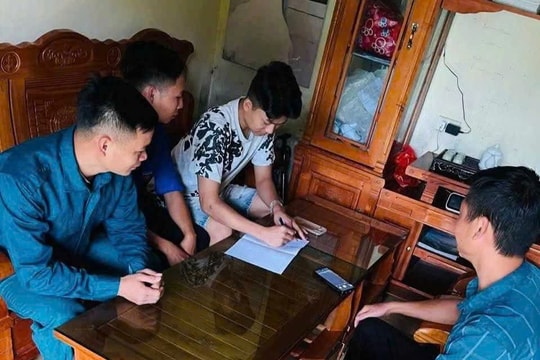 Thanh niên vùng cao Ba Chẽ  hào hứng viết đơn tình nguyện nhập ngũ