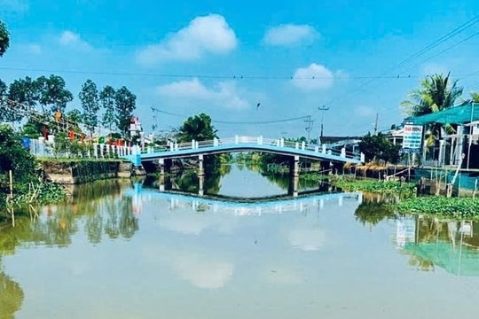 Xây dựng Đảng từ những chuyến ghe dân vận khéo