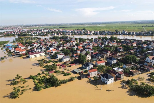 Lũ Sông Cầu xuống chậm, nhiều thôn ở xã Hợp Thịnh (Bắc Ninh) tiếp tục bị chia cắt