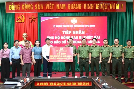 Bộ Công an hỗ trợ Tuyên Quang 5 tỷ đồng khắc phục hậu quả bão lũ