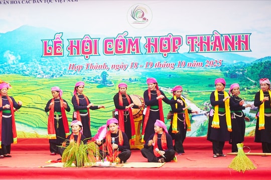 Về Hợp Thành trải nghiệm hương cốm mới
