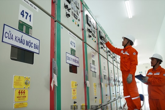 Chuyển mình mạnh mẽ sau tái cấu trúc, EVNSPC về đích nhiều chỉ tiêu sản xuất kinh doanh và tài chính