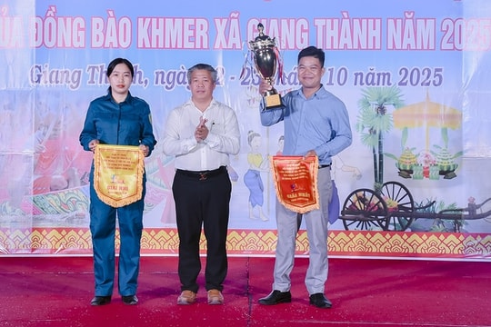 Nhiều hoạt động mừng Lễ hội Oóc Om Bóc năm 2025 tại xã biên giới Giang Thành