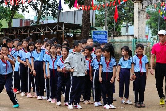 Tiếp thêm "lửa" cho giáo dục vùng biên giới Gia Lai