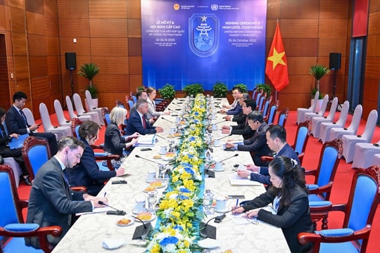 Chủ tịch nước Lương Cường tiếp Đồng Bộ trưởng về Ngoại giao và Thương mại Australia Matt Thistlethwaite