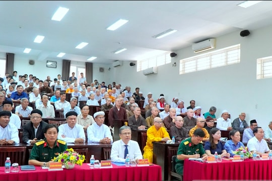 Khánh Hòa: Bồi dưỡng kiến thức quốc phòng và an ninh cho 150 chức sắc, chức việc các tổ chức tôn giáo