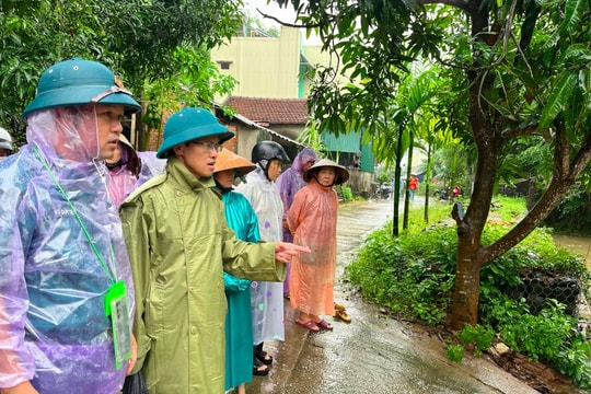 Quảng Ngãi ra sông thả lưới khi nước lũ đang lên, một người dân bị đuối nước