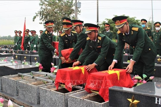 Chính phủ ban hành Nghị định quy định chế độ, chính sách cho tìm kiếm hài cốt liệt sĩ