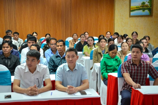 Quảng Ngãi nâng cao kĩ năng tuyên truyền, vận động về hôn nhân cho đồng bào Hrê