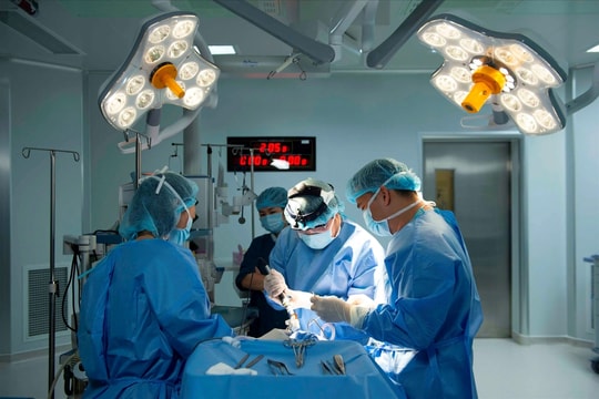 Cứu thai phụ Hàn Quốc bị xuất huyết não tại Phú Quốc: “Phép màu” nơi đảo Ngọc