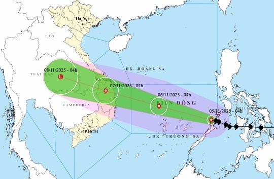 Đặt công tác phòng, chống bão số 13 trong tình trạng khẩn cấp hơn, nguy hiểm hơn