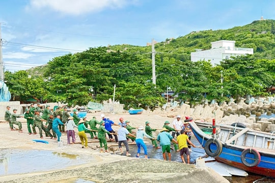 Gia Lai cho học sinh nghỉ học phòng tránh bão Kalmaegi