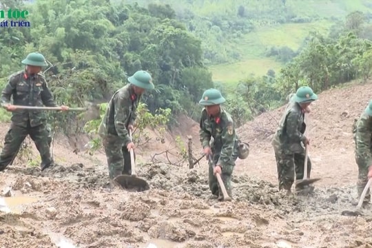 Nỗ lực khắc phục điểm sạt lở, ổn định đời sống đồng bào Xơ Đăng xã Ngọc Linh