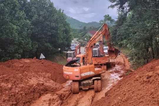 Hỗ trợ khẩn cấp 80 tỷ đồng cho 3 tỉnh khắc phục hậu quả bão số 13