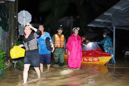 Bão số 13 gây thiệt hại nặng nề tại các địa phương