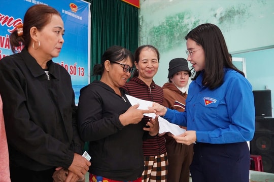 Trung ương Đoàn hỗ trợ gần 3 tỷ đồng giúp người dân Đắk Lắk khắc phục hậu quả bão số 13