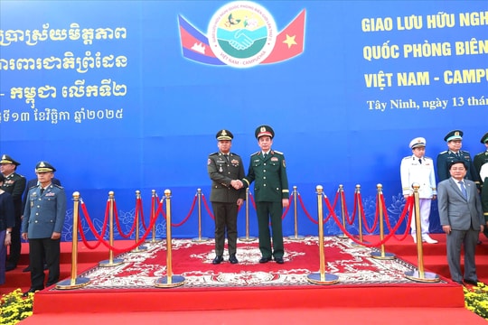 Khai mạc Giao lưu hữu nghị Quốc phòng biên giới Việt Nam - Campuchia lần thứ 2