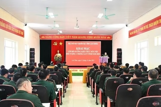 Lai Châu nâng cao kiến thức về dân tộc cho cán bộ, chiến sĩ lực lượng vũ trang