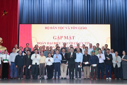 Bộ Dân tộc và Tôn giáo gặp mặt Người có uy tín trong đồng bào DTTS tỉnh Sơn La