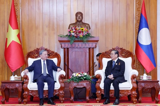 Tổng Bí thư Tô Lâm thăm các đồng chí nguyên Lãnh đạo Lào
