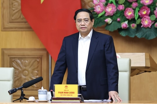 Thủ tướng: Thần tốc hơn nữa triển khai "Chiến dịch Quang Trung" xây, sửa nhà cho người dân