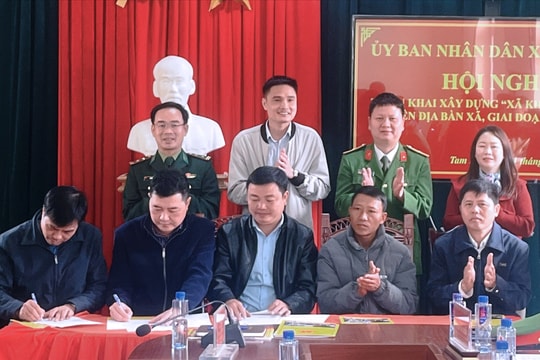 Tam Lư (Thanh Hóa): Chú trọng trang bị kiến thức pháp luật cho cán bộ cơ sở, Người có uy tín