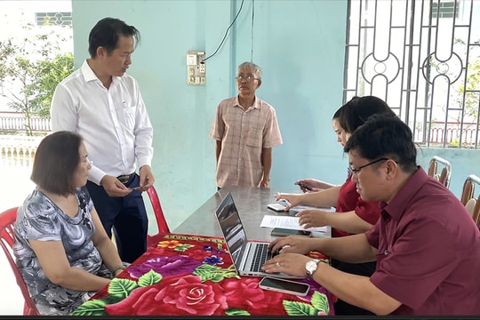 TP. Cần Thơ: Phường Vĩnh Châu đưa dịch vụ hành chính công đến Nhà dưỡng lão Đức Thọ
