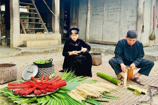 Người “giữ lửa” đoàn kết trong cộng đồng đồng bào DTTS ở Kim Bình