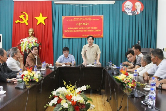 Vụ Tuyên truyền công tác dân tộc, tôn giáo gặp mặt đoàn Người có uy tín tỉnh Lâm Đồng