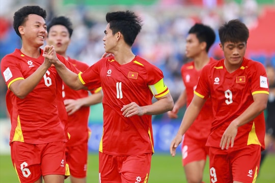 Vòng chung kết U23 châu Á 2026: U23 Việt Nam vượt qua U23 Kyrgyzstan 2 - 1 trong trận cầu kịch tính