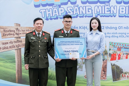 Á hậu Thanh Trúc lan tỏa yêu thương nơi vùng biên Thanh Hóa