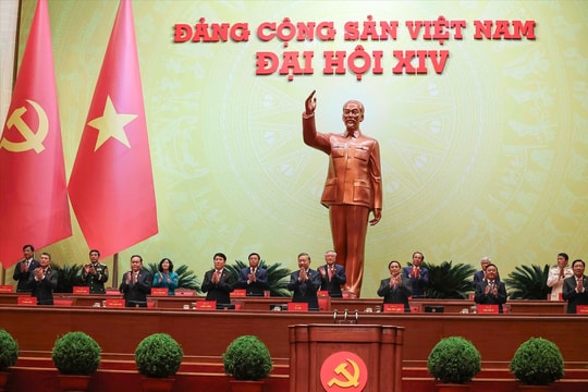 Quy trình bầu Bộ Chính trị, Tổng Bí thư, Ban Bí thư khóa mới