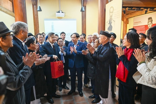 Xây dựng Quốc hội dân chủ, pháp quyền, chuyên nghiệp, hiện đại, vì đất nước, vì Nhân dân
