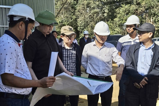 Xây trường, dựng niềm tin trên miền biên giới