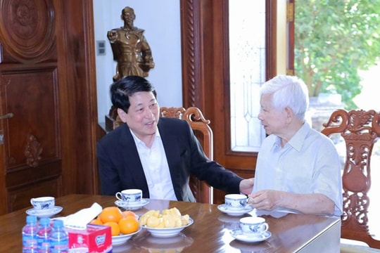 Chủ tịch nước Lương Cường thăm, chúc Tết, tri ân các đồng chí nguyên lãnh đạo Đảng, Nhà nước