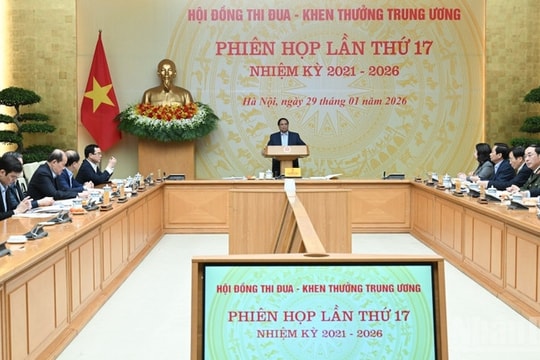 Thực hiện tốt các phong trào thi đua mới để huy động sức mạnh của cả hệ thống chính trị