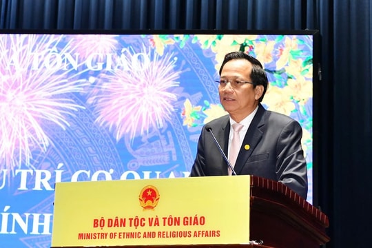 Bộ trưởng Đào Ngọc Dung gặp mặt cán bộ hưu trí Bộ Dân tộc và Tôn giáo nhân dịp Xuân Bính Ngọ 2026