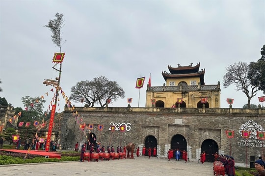 Tái hiện nghi thức cung đình trong Lễ dâng hương khai Xuân tại Hoàng thành Thăng Long