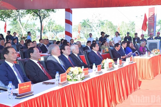 Thủ tướng Phạm Minh Chính dự Lễ kỷ niệm 120 năm Ngày sinh Thủ tướng Phạm Văn Đồng